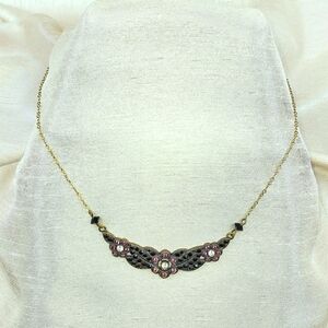 Pididdly Links Delicate Gold Chain With, Black and Pink Crystal Floral Necklace